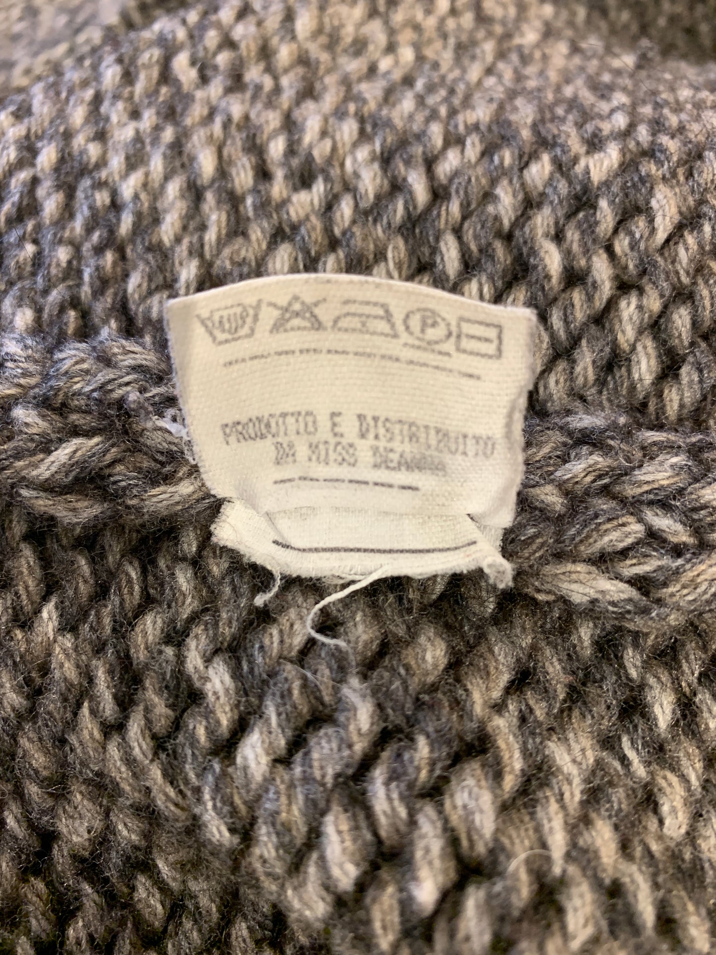 Rare Vintage Martin Margiela 90s Miss Deanna V-neck Heavy Knit Sweater. Antwerp 6