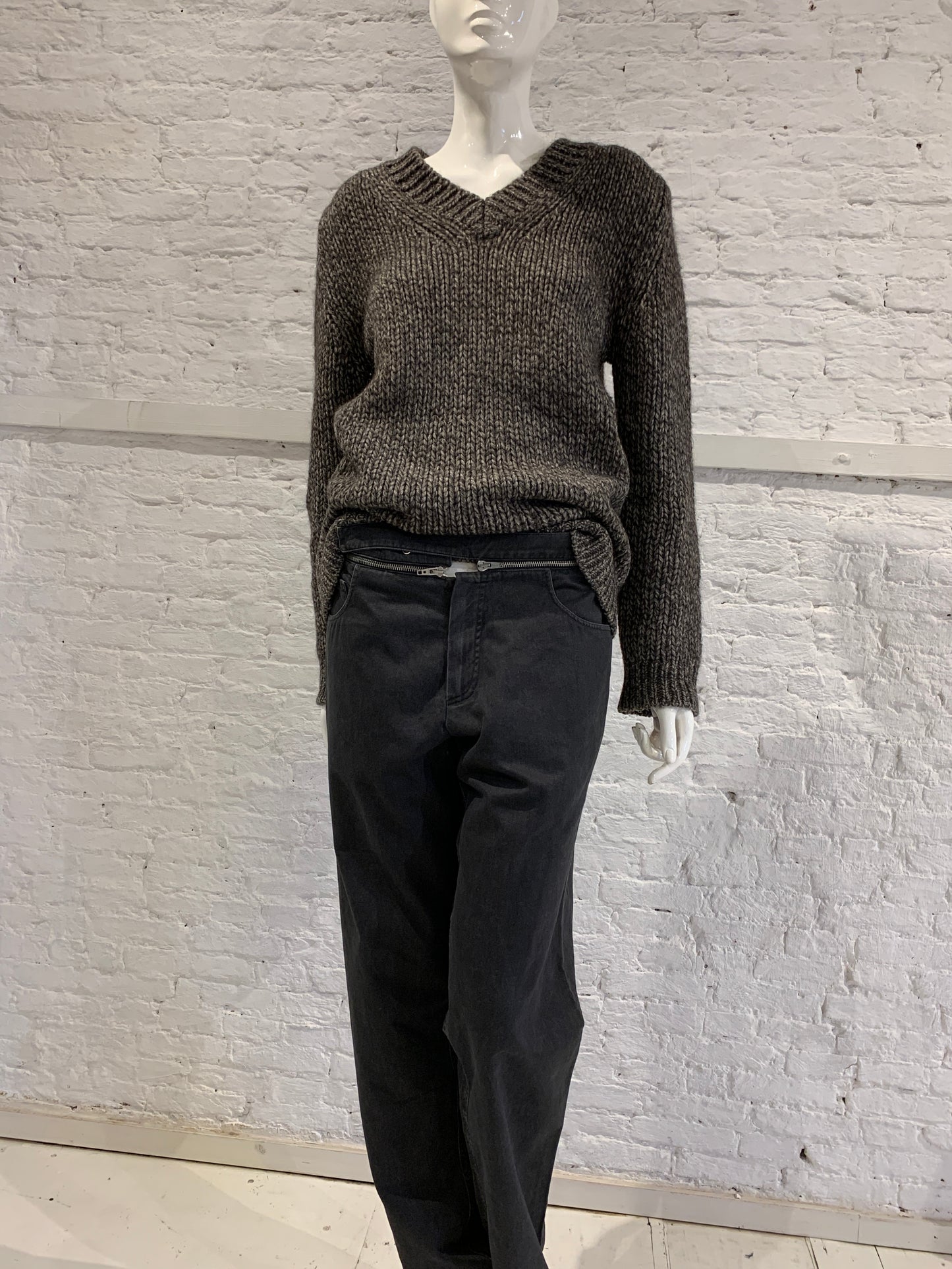 Rare Vintage Martin Margiela 90s Miss Deanna V-neck Heavy Knit Sweater. Antwerp 6