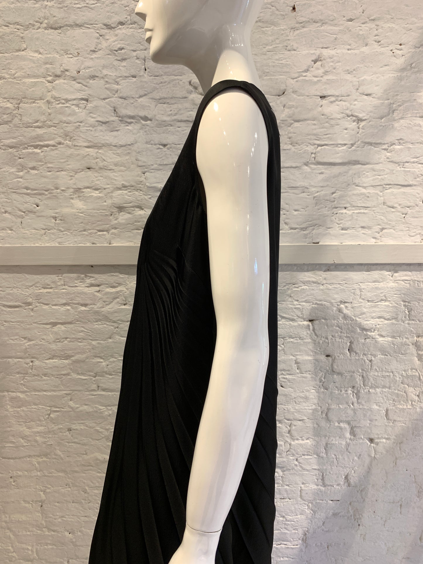 Maison Martin Margiela Black Poly Twill Shift Pleated Dress