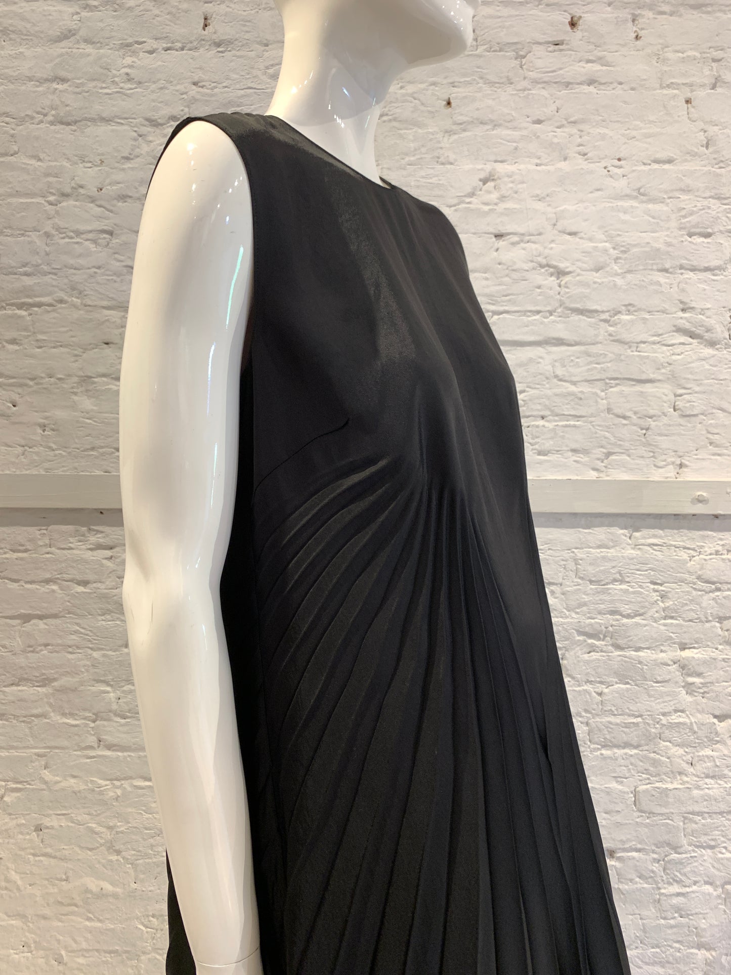 Maison Martin Margiela Black Poly Twill Shift Pleated Dress
