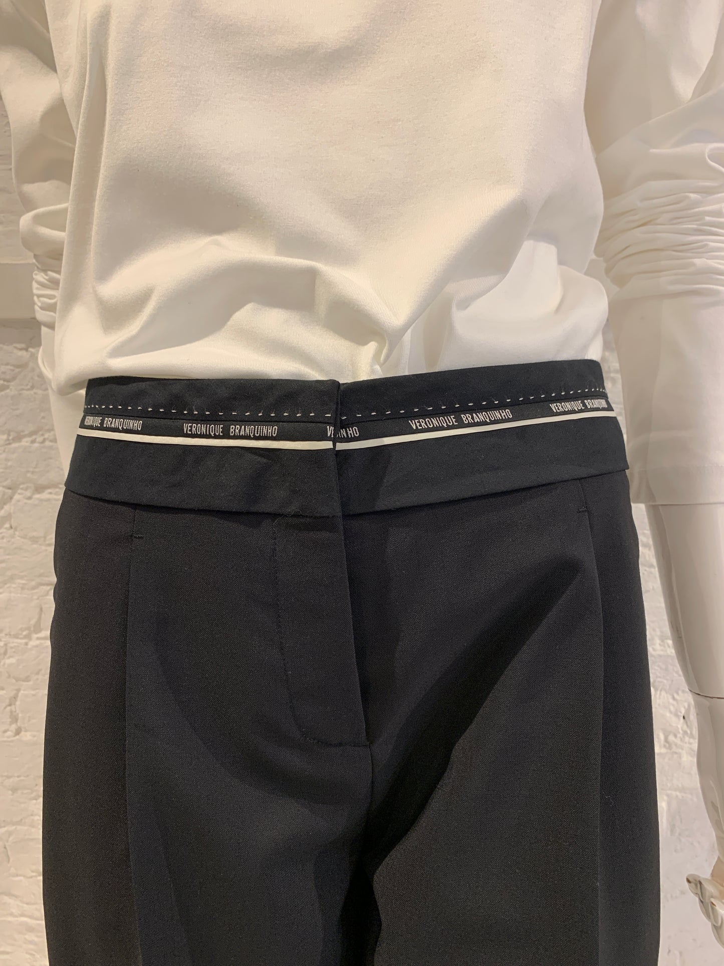 Veronique Branquinho Black Wool Tailored Short Trousers With Exposed Waistband