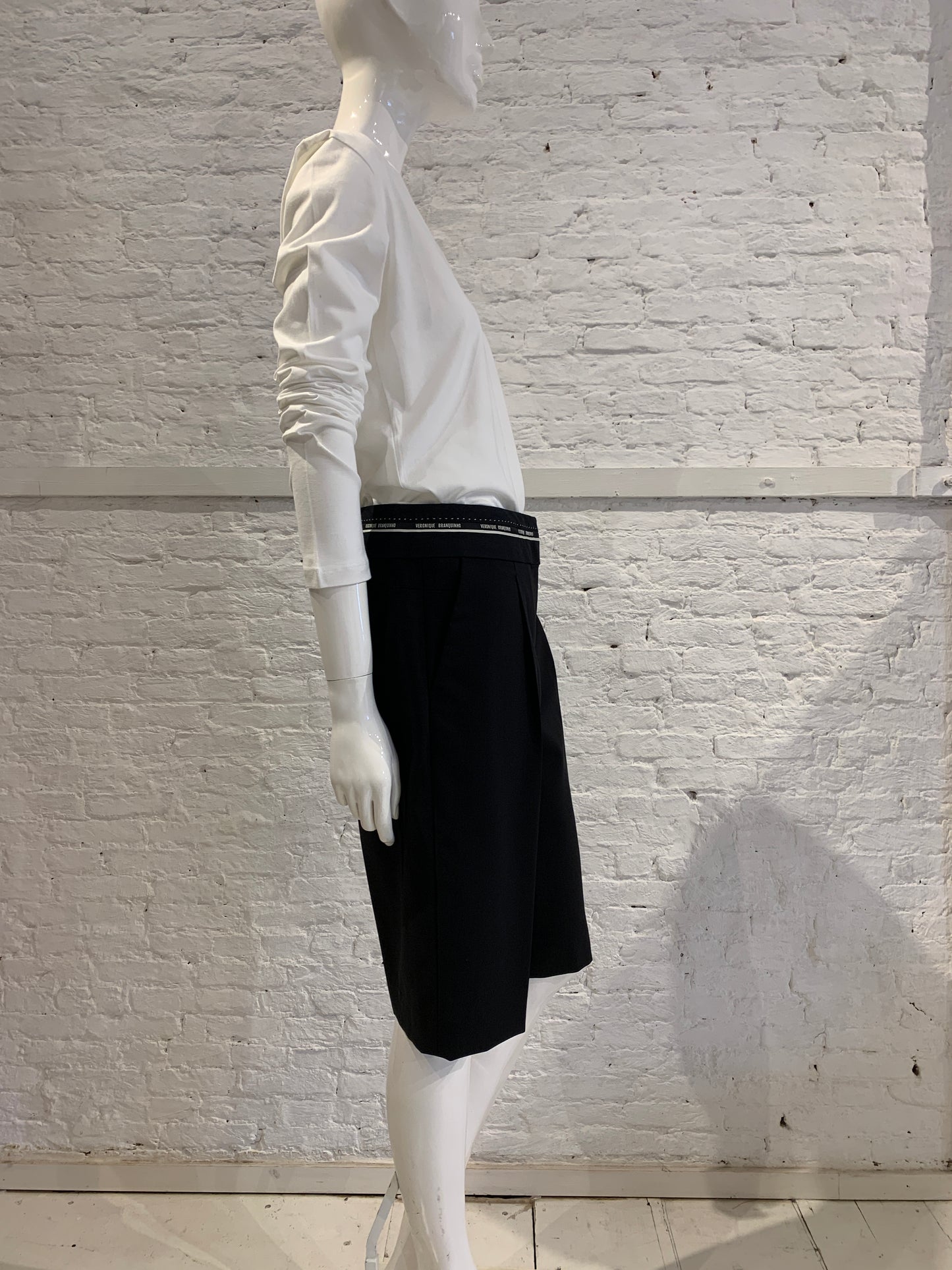 Veronique Branquinho Black Wool Tailored Short Trousers With Exposed Waistband