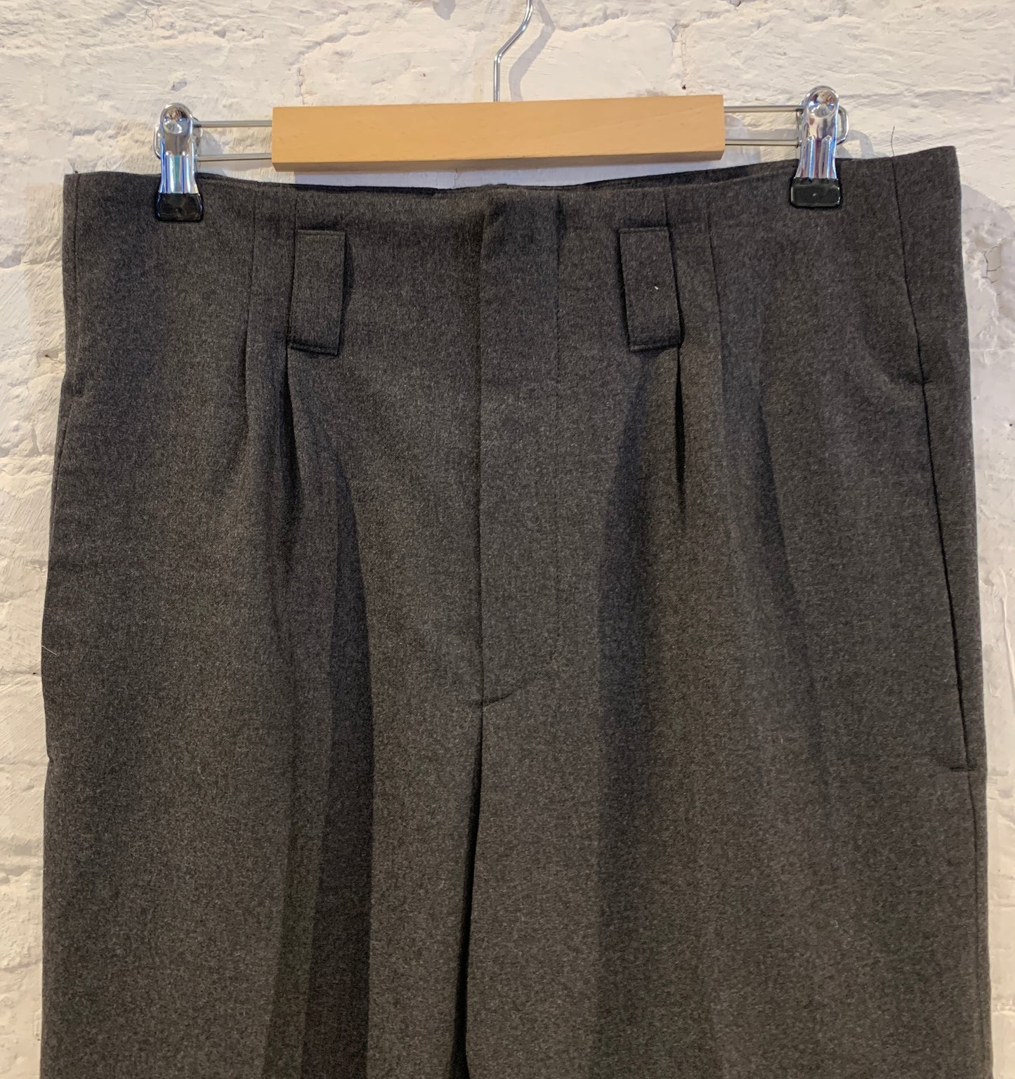 Raf Simons, A/W 2000/2001 Confusion Collection Wool Pleated 3/4 Short Trousers