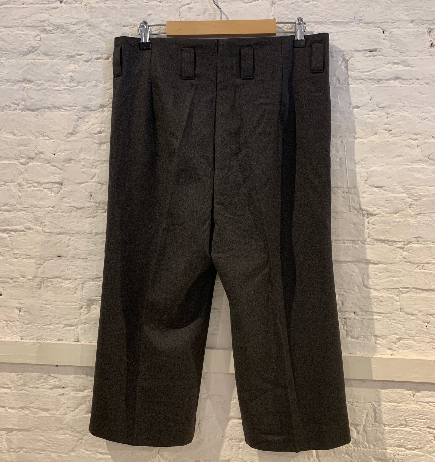 Raf Simons, A/W 2000/2001 Confusion Collection Wool Pleated 3/4 Short Trousers
