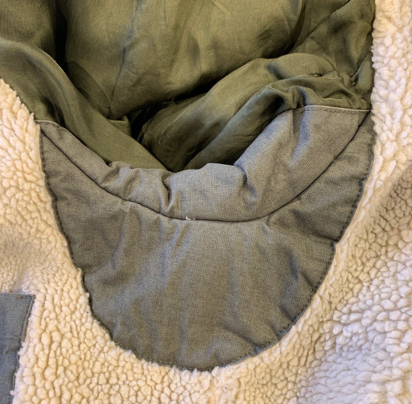 Vintage Helmut Lang 1998 Army Olive Green Cotton Sherpa Lined Hooded Parka