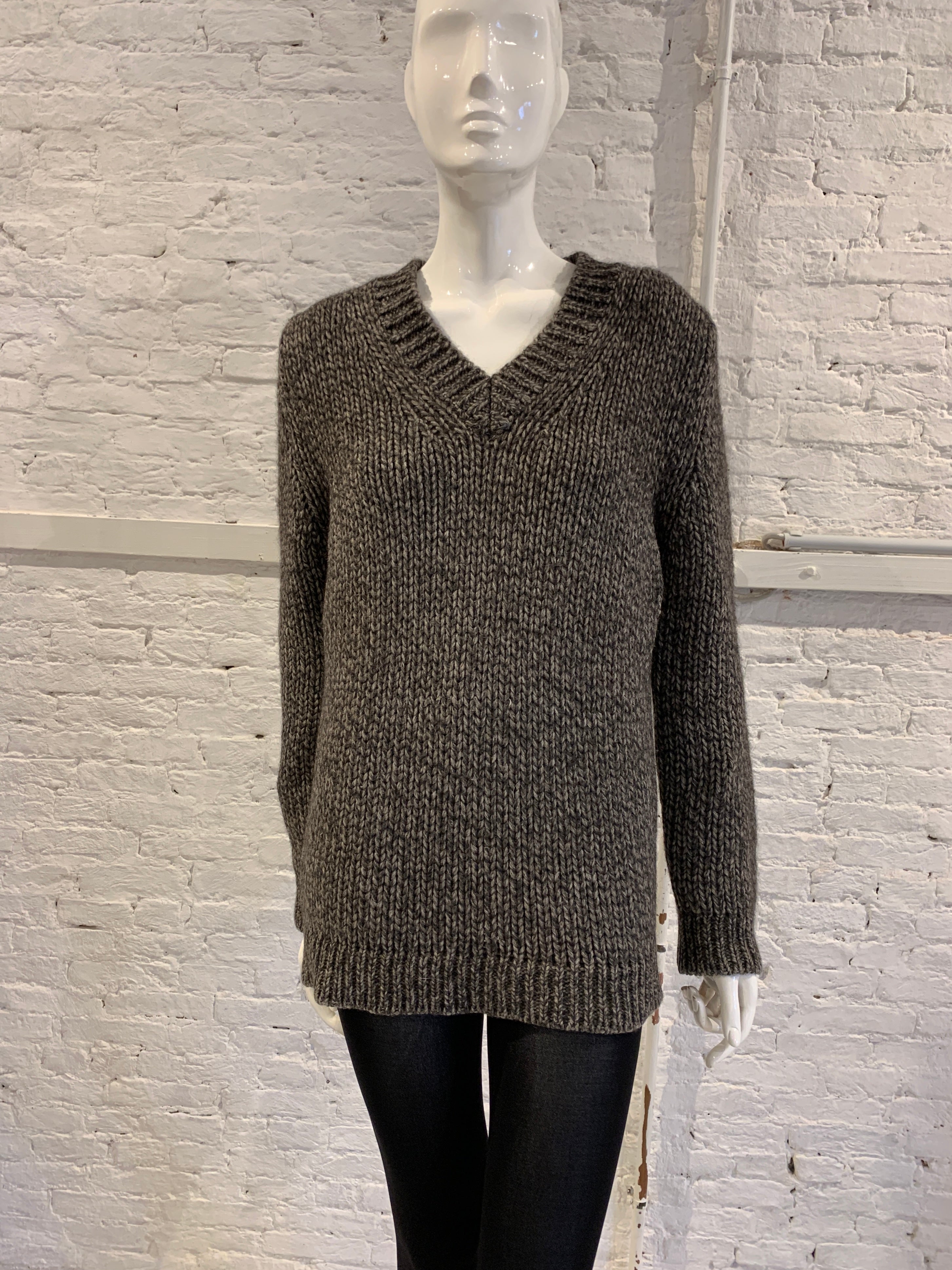 【希少】Martin Margiela×MISS DEANNA イタリア製 Rare 90s Martin Margiela Miss Deanna V-Neck Heavy Knit Sweater