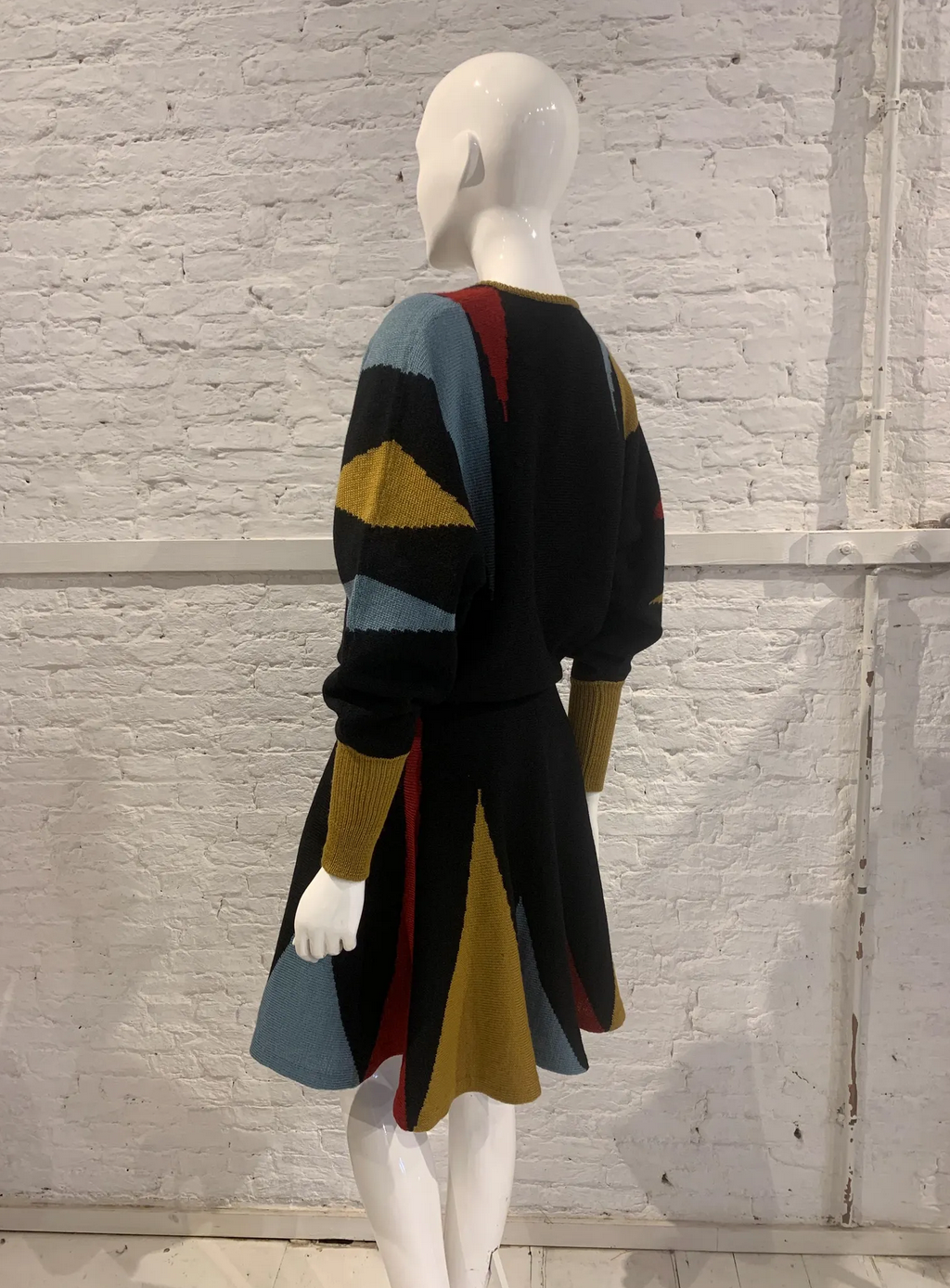 Vintage 1970s/80s Kansai Yamamoto Batwing sleeve and Skater skirt Set Colour Block