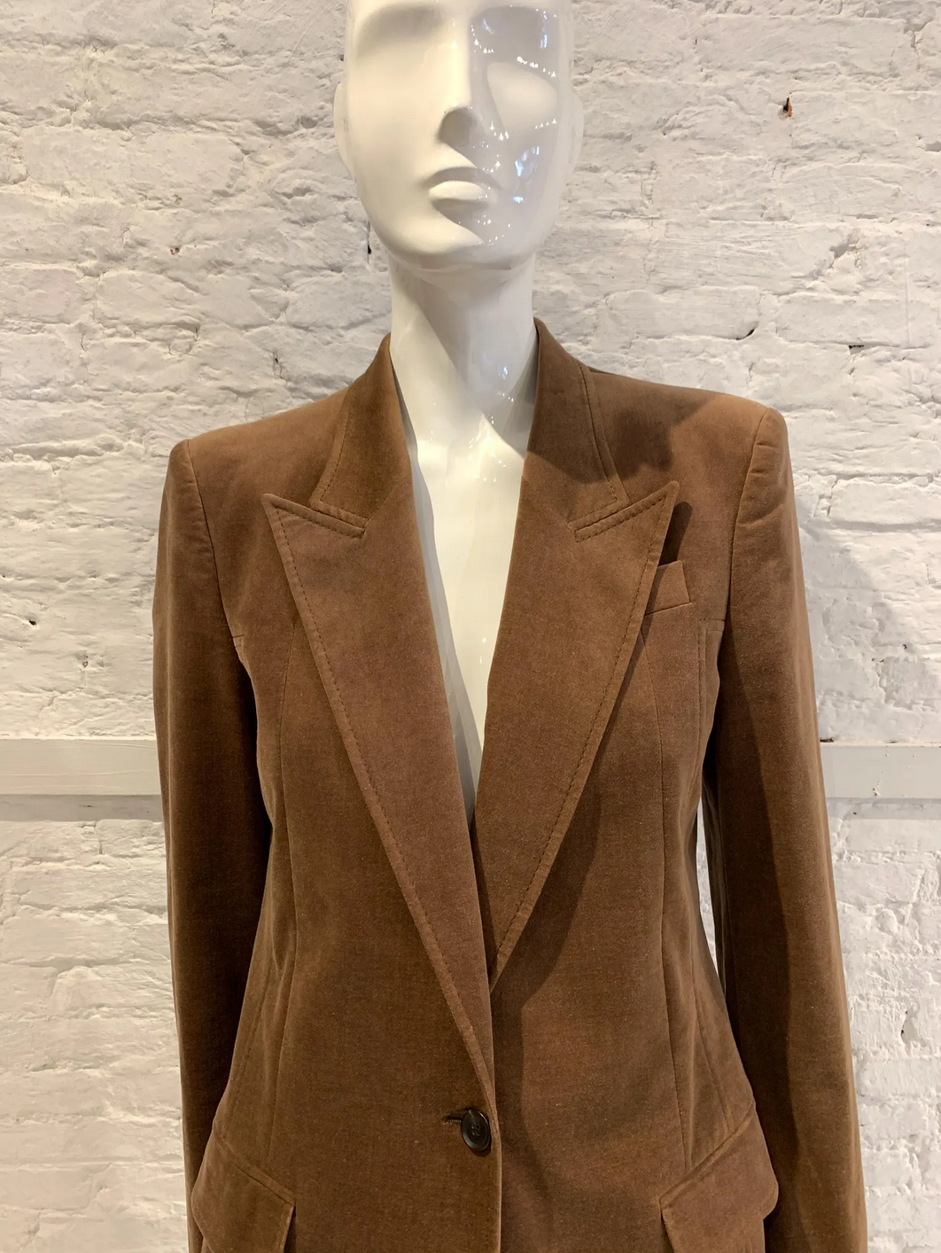 Vintage Gucci Velvet Smoking Tuxedo Single Breasted Blazer Jacket